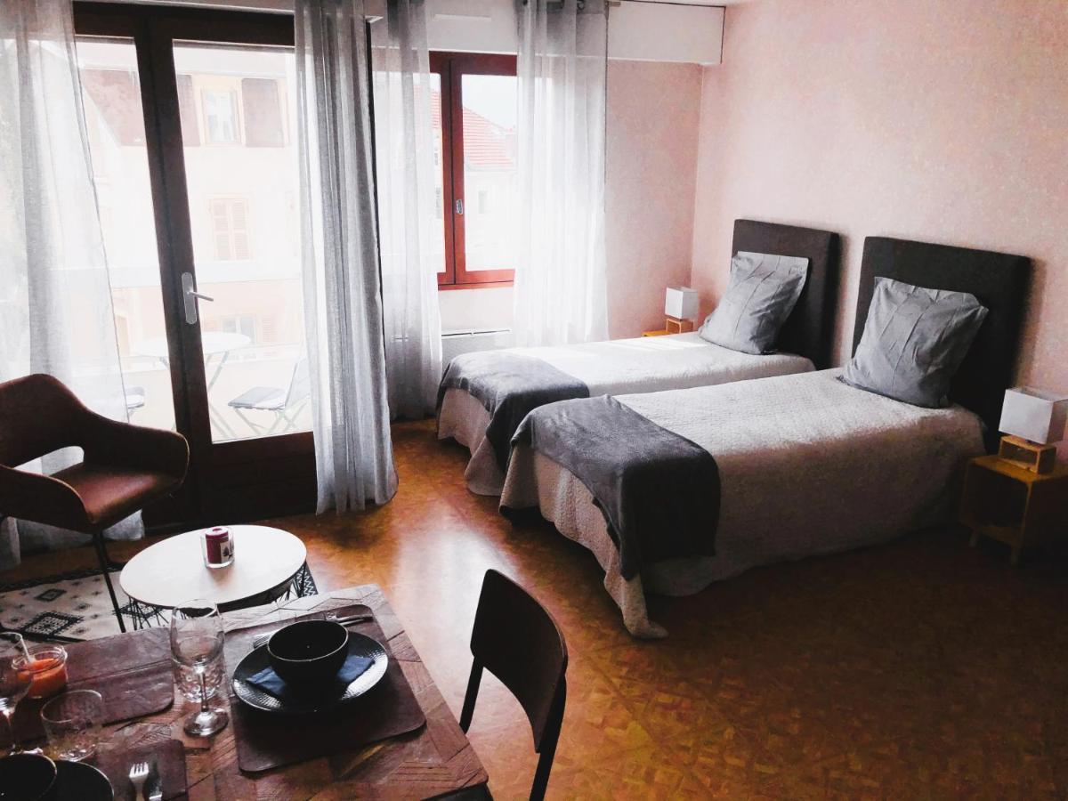 Paisible Studio Avec Agreable Loggia 2 Mn Du Centre Apartment Aix-les-Bains Luaran gambar